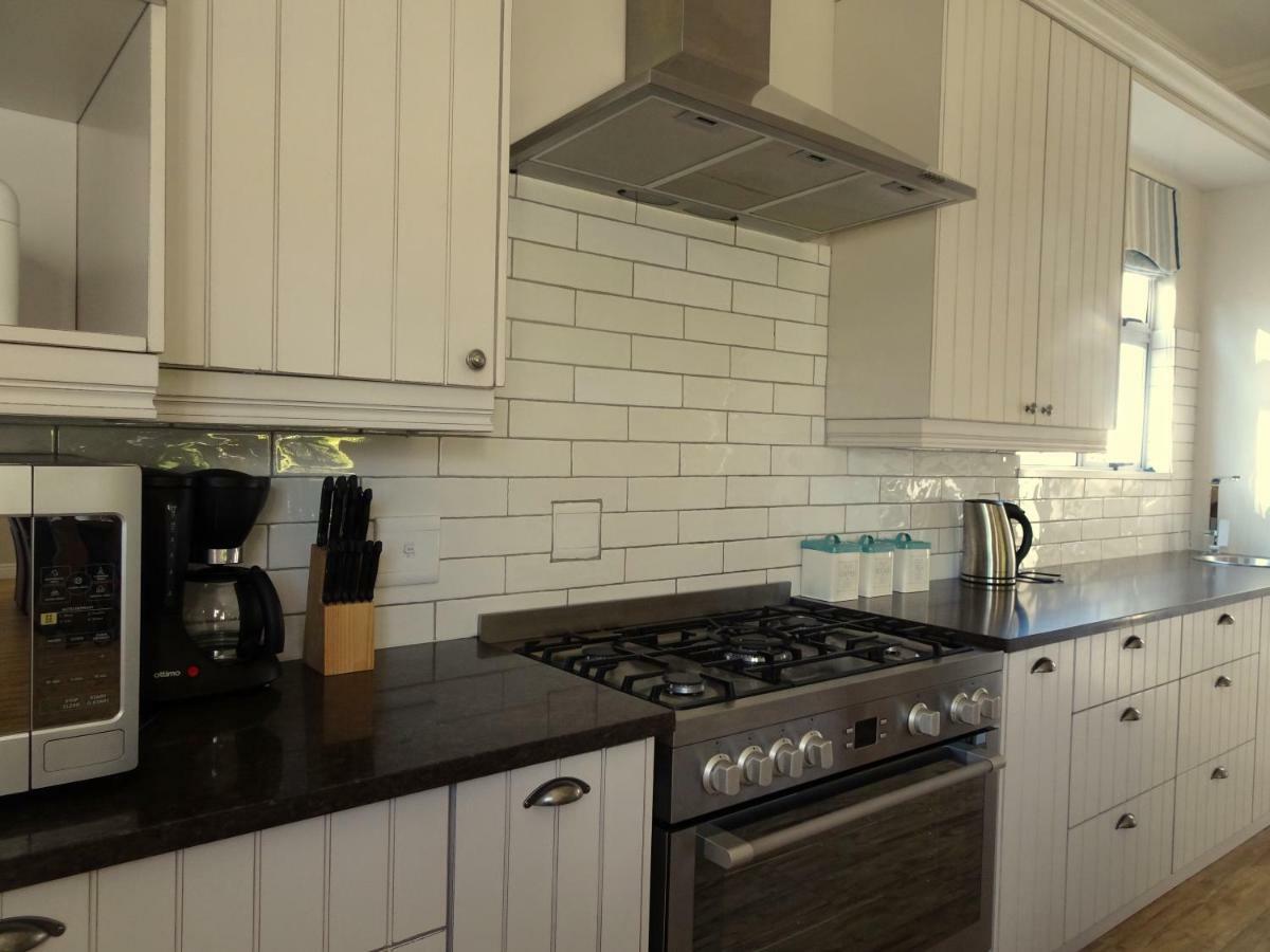 African Palm Cottage Durbanville Esterno foto